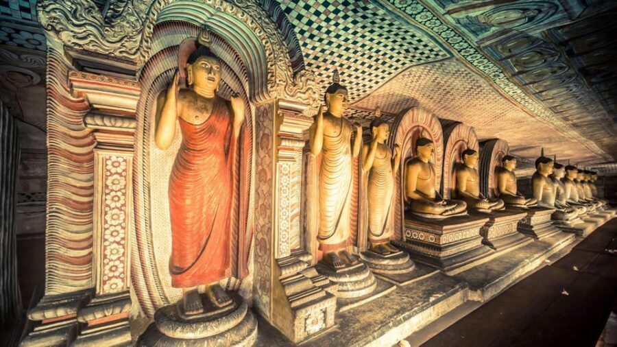 Kandy: City Highlights and Ramboda Waterfall Trip - The White Big Buddha: A Quick Visual Pause on the Way Back