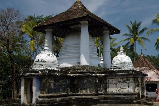 Kandy City Tour - Temple of Gadaladenia (Damakrithi Viharaya): another 14th-century stop
