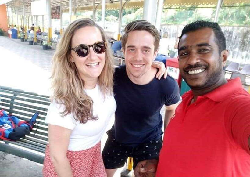 Kandy City Tour & Ambuluwawa Tuk Tuk Adventure - Royal Botanical Garden Peradeniya without the time trap