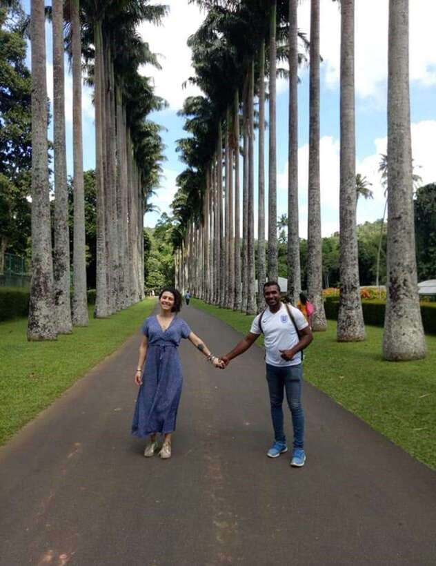 Kandy City Tour & Ambuluwawa Tuk Tuk Adventure - The “craft and culture” stops: spice, wood, gems, and batik