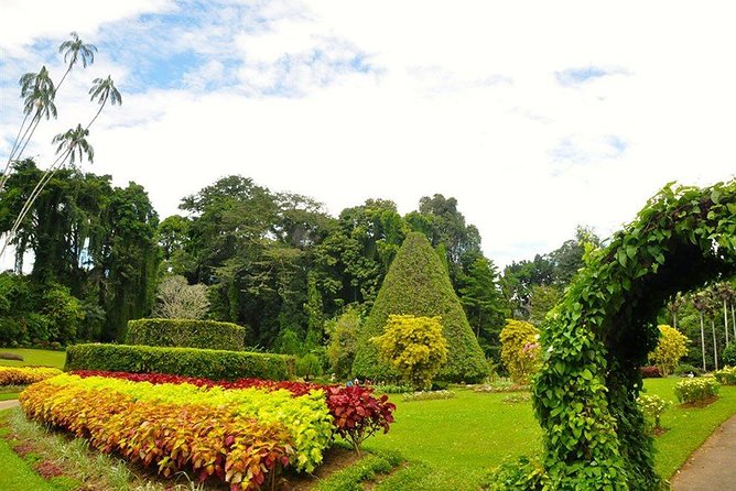Kandy City Tour by Lux Tours Lanka - Kandy City Tour by Lux Tours Lanka: why this format feels smarter