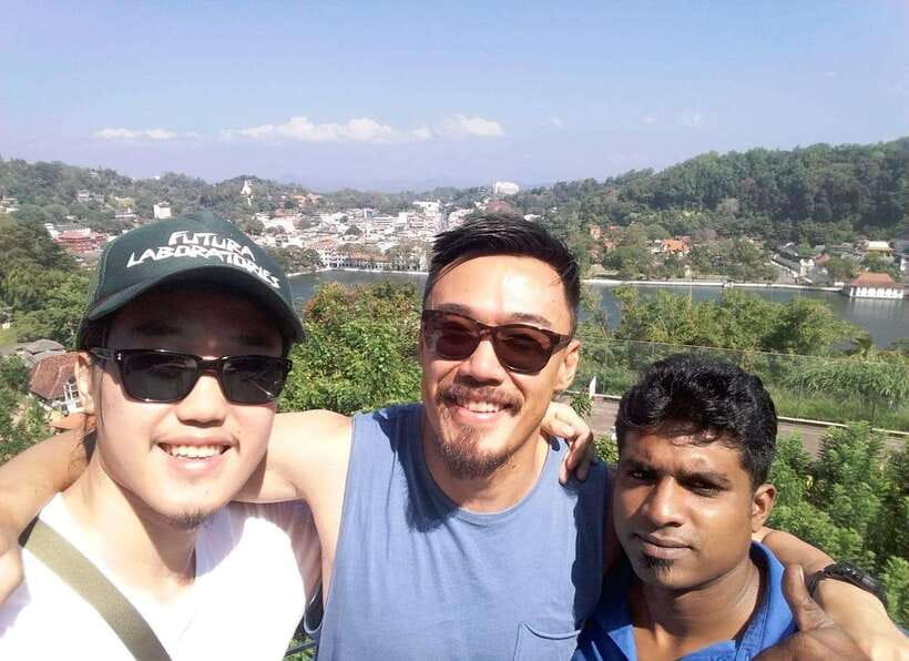Kandy City Tour by Tuk Tuk with hotel Pickup and Dropoff - Royal Botanical Gardens: a calm reset from temple and traffic
