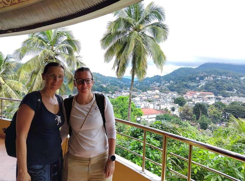 Kandy City Tour by Tuk Tuk with hotel Pickup and Dropoff - Asgiriya Temple: peace-and-serenity energy from an elevated feel