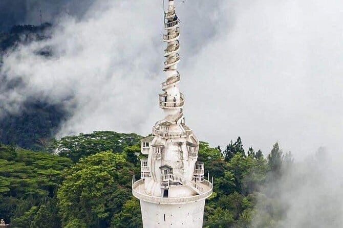 Kandy City Tour & Famous Ambuluwawa Tower with Friendly Chauffeur - New Giragama Tea factory and restaurant: Ceylon tea in real process form