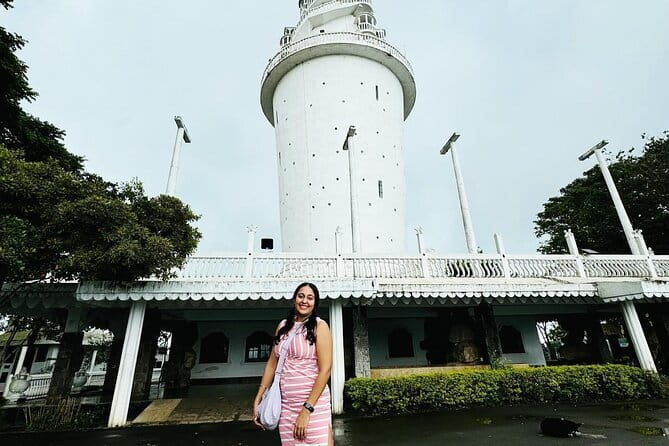 Kandy City Tour & Famous Ambuluwawa Tower with Friendly Chauffeur - Price and what $19 buys you (and what it doesn’t)