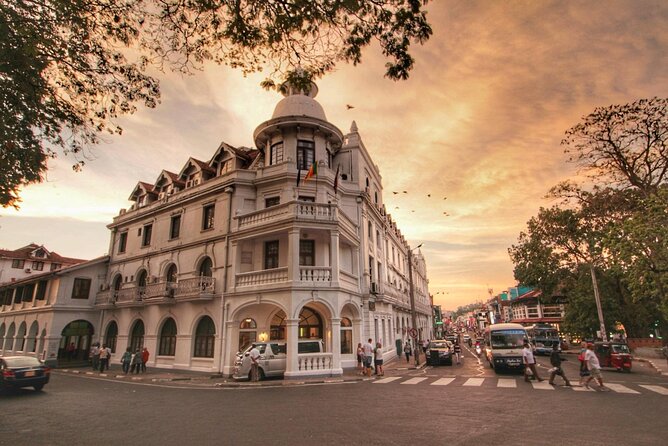 Kandy City Tour from Colombo - Getting From Colombo: Start Early, Then Settle In