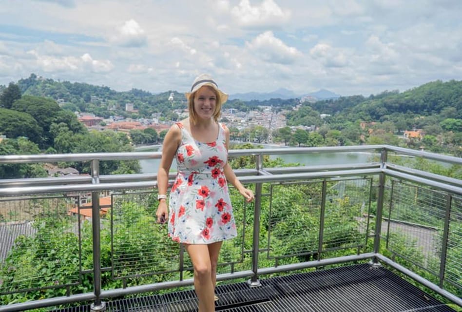 Kandy: City Tour with Hotel Pickup and Drop-off - Mahaweli River Views and a Kandy Spice Walk