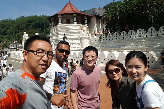 Kandy City Tour with Mahaweli - Peradeniya’s Royal Botanical Gardens and the Mahaweli Connection