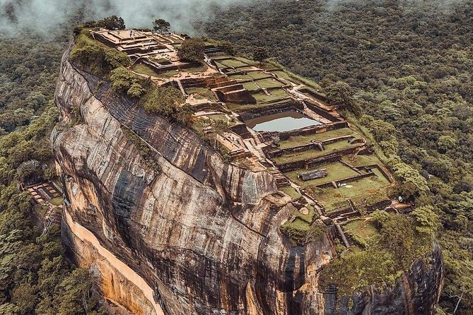 Kandy - Minneriya National park & Sigiriya Rock by tuk tuk tours - Lunch at the restaurant: plan for an extra cost and a long day