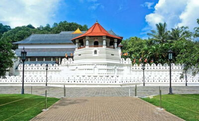Kandy Private City Tour With Local Guide - Sacred Tooth Relic and the Kandyan Audience Hall