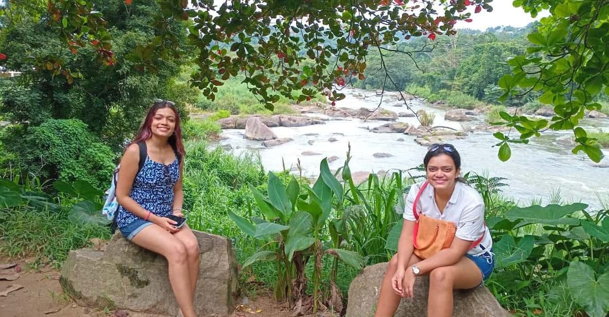 Kandy: Private Guided Tour with Local Highlights by Tuk Tuk - The local restaurant break: how to use it for better Kandy plans
