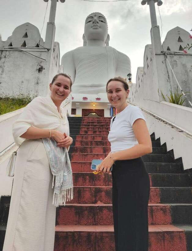 Kandy: Private Tuk Tuk Tour with Temple of the Tooth - Ceylon Gem Museum and the Cultural Dance Programme