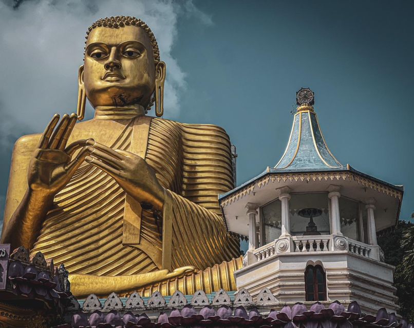Kandy: Sigiriya Dambulla & Minneriya Park Safari day tour - The optional village stop and the Spice/Herbal Garden payoff