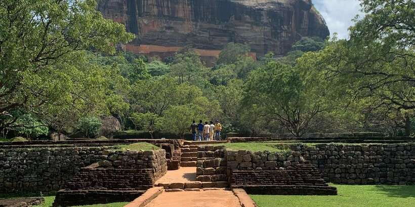 Kandy: Sigiriya Dambulla & Minneriya Park Safari day tour - Minneriya, Kaudulla, or Hurulu Eco Park: elephant safari with a “spotting” focus