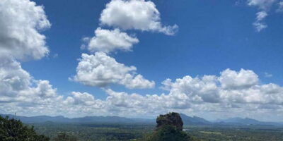 Kandy: Sigiriya, Dambulla & Wildlife Safari Private Tour - Sigiriya Rock Fortress: planning for the 1,200-step reality