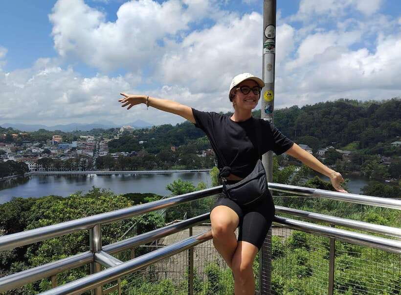 Kandy to Ambuluwawa Tuk Tuk Tour - Ambuluwawa Tower panoramas: the view that gives you bearings