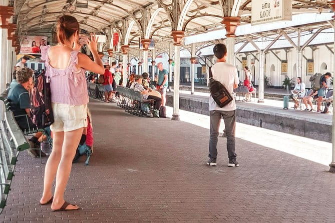 Kandy to Nanu Oya train ride on (Train No: 1005 "Podi Menike") - Price and value: why $40 can be a smart buy (or not)