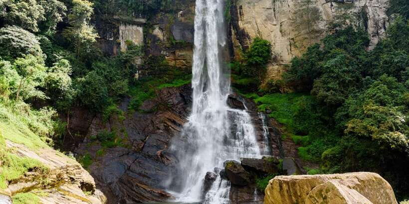 Kandy To Nuwara Eliya Day Tour By Tuk Tuk Sri lanka - Ramboda Waterfall Area, Viewpoints, and the Tea Country Build-Up