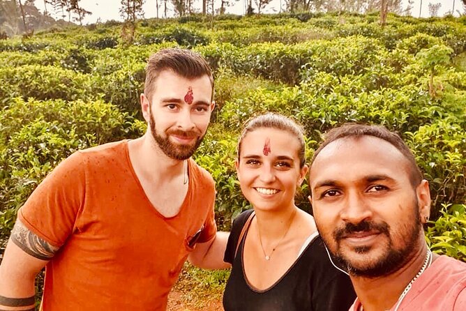 Kandy TukTuk tour with Local Tour Guide - Royal Botanical Gardens (Peradeniya): A One-Hour Walk That Actually Has Purpose