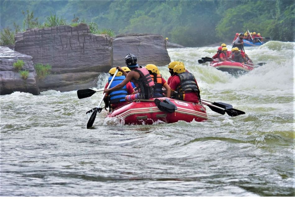 Kithulgala Thrills: White Water Rafting Bliss! - Safety and confidence on the Kelani: what to trust and what to do