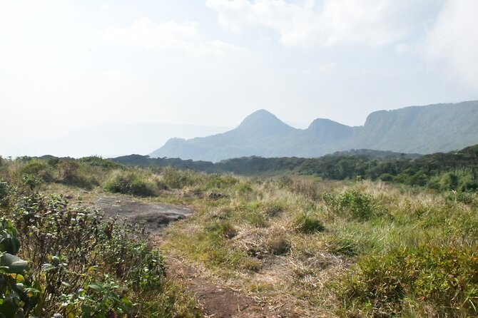 Knuckles Leopard trail Trek from Kandy - The silent rocky plateau: when the Knuckles views arrive