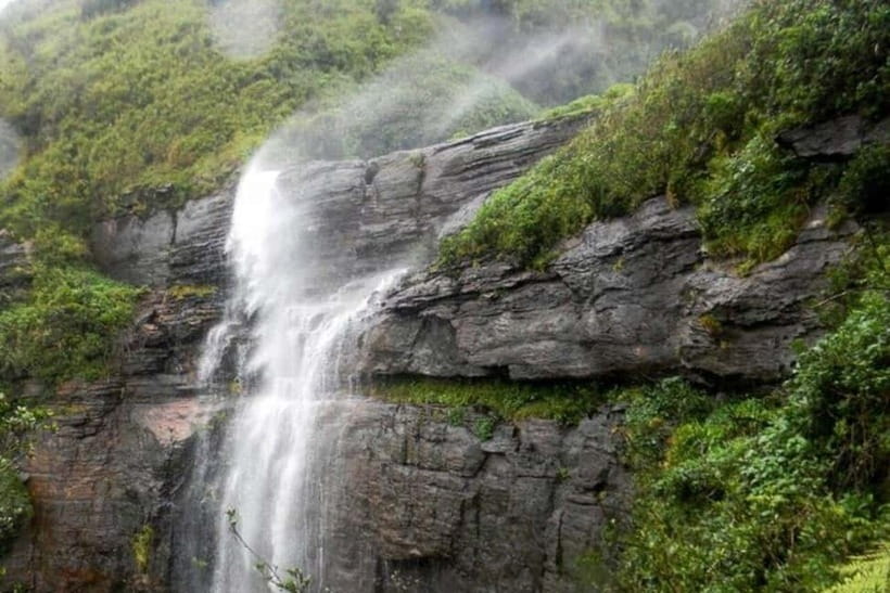 Knuckles Mountain Range: Kotaganga Waterfall Chain Hike - The view point and mountain grasslands: where you catch your breath