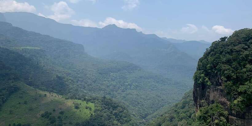 Knuckles Mountains : Infinity Pool and Doowili Ella Trail - Fitness and pacing: what makes this hike challenging