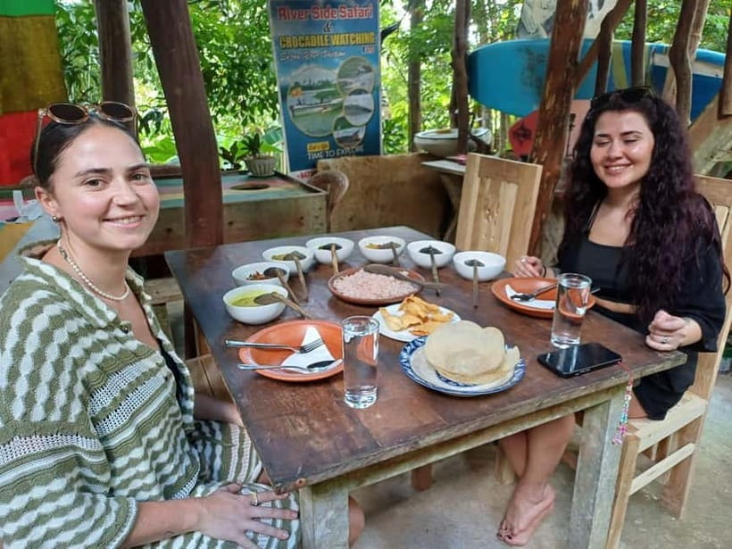 Mirissa: Cooking Class with Beer and Meal - Chef Guidance and English Instruction: How You Learn Without Feeling Lost