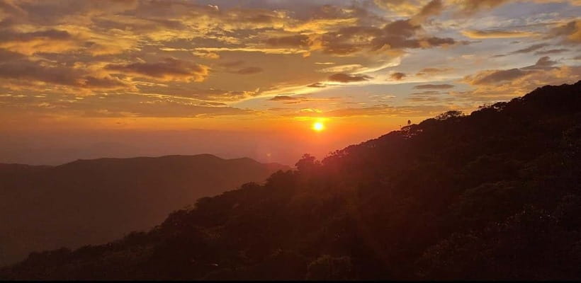 Morning Sunrise Tour/Evening Sunset Tour To Nelligala Temple - Timing: catching sunrise light vs sunset light without getting stranded