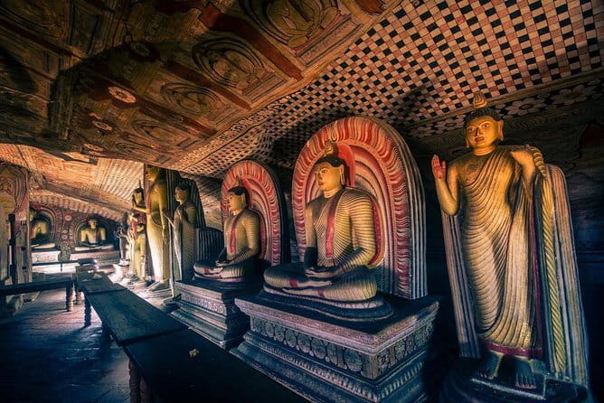 Multi Day Round Private Tour in Sri Lanka - Day 5: Ella viewpoints, Buduruwagala statues, and Yala National Park