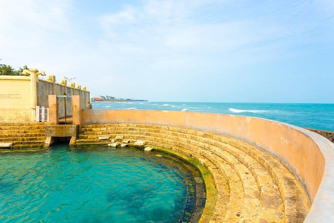 Multi Day Round Private Tour in Sri Lanka - Day 6 and 7: Koggala stilt fishermen, Galle fort history, and two full Hikkaduwa beach days