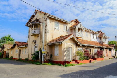 Negombo City Tour by Tuk Tuk - The quick “outside town” start: mosque road and Angurukaramulla Temple