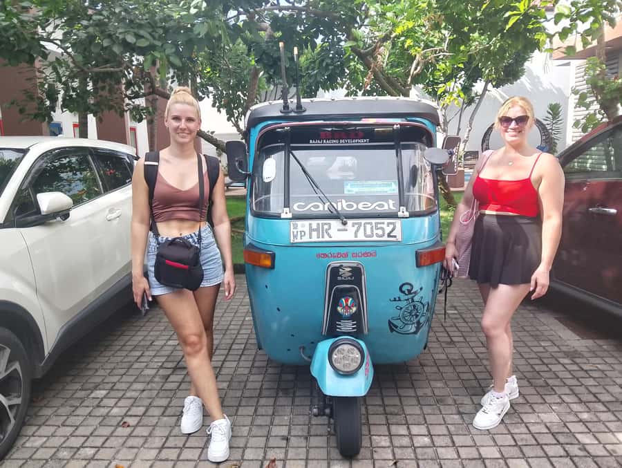 Negombo: Guided City Tour by Tuk Tuk with Hotel Pickup - Why Negombo is perfect for a guided tuk-tuk