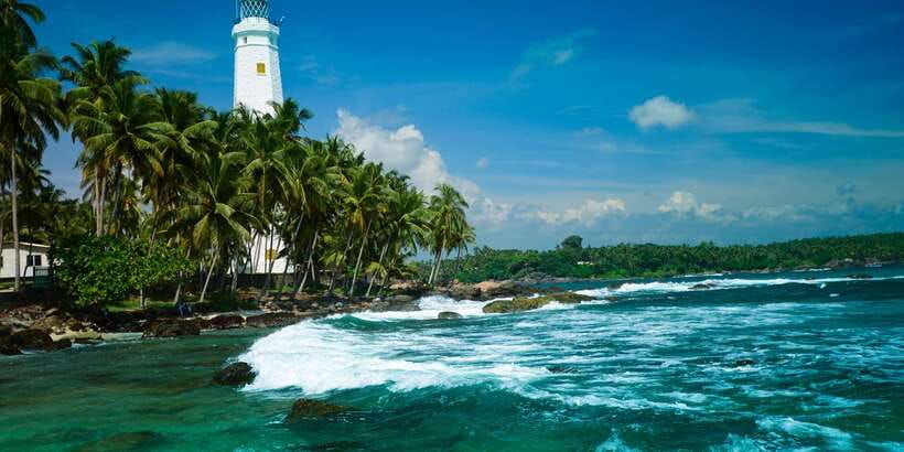 Negombo: Turtle hatchery, River safari, moon stone & Galle - Moonstone mine: where a local material becomes a story
