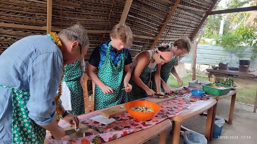 Nilaveli: Sri Lankan Cooking Class with a Local Family - Key highlights worth your attention