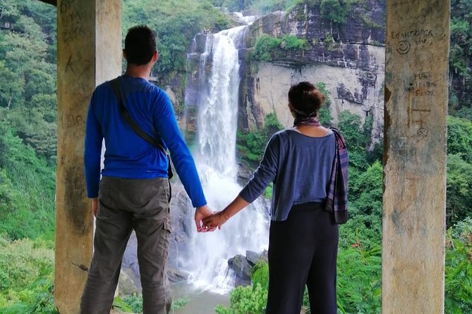 Nuwara Eliya Tea factory and waterfall tour - The guide and the small-group feel (where the trip gets personal)