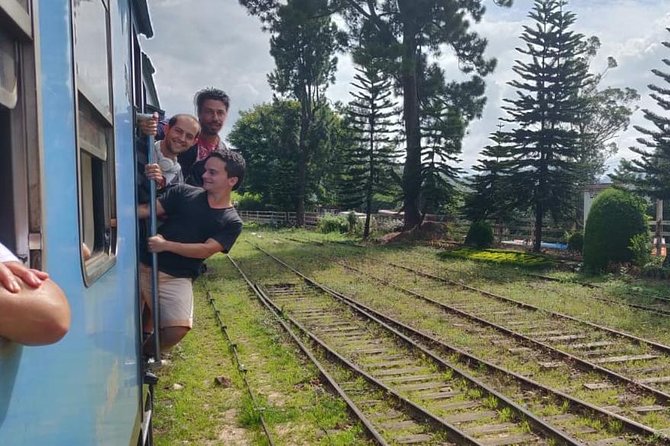 Nuwaraeliya (Nanuoya) to Ella Reserved Train Tickets - Who should book this train ticket (and who might skip it)