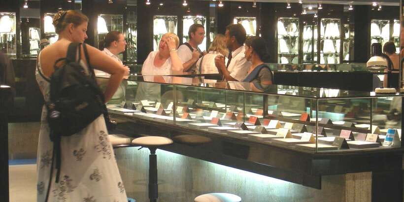 Pinnawala & Kandy Day Tour from Negombo - Price and value: is $60 worth a full Kandy day from Negombo?