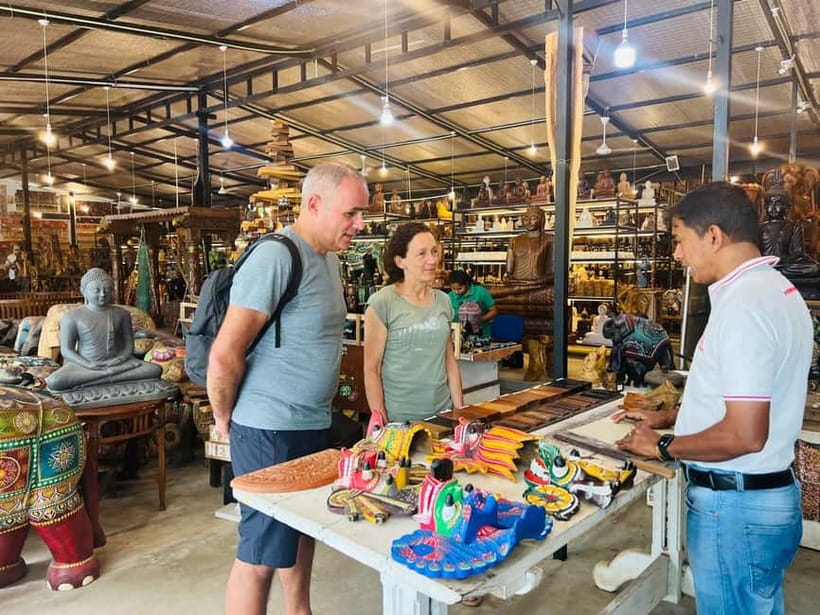 Polonnaruwa Day Tour from Kandy (Private ) - Wood carving and batik factories: watching craft, not just shopping