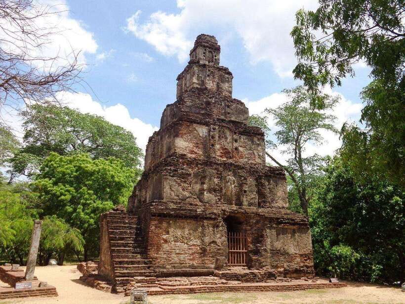 Polonnaruwa: Private Guided Cycling Tour with Hotel Pickup - Timing that works for a half-day: what the day feels like
