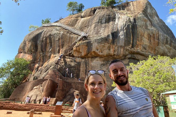 Private Car & Driver for 07 Days Tour In Sri Lanka - Day 4: Ramboda Waterfall and Tea Factory Stops, Then the Train to Ella