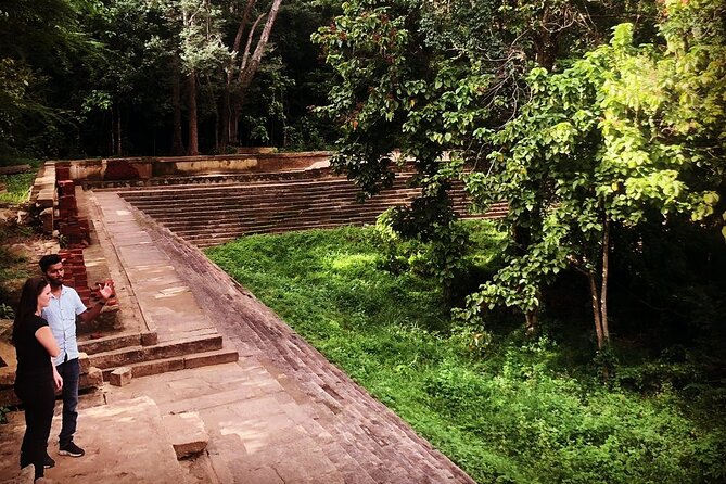 Private City Day Tour in Anuradhapura - Ruwanwelisaya: Dutugmunu’s stupa centerpiece