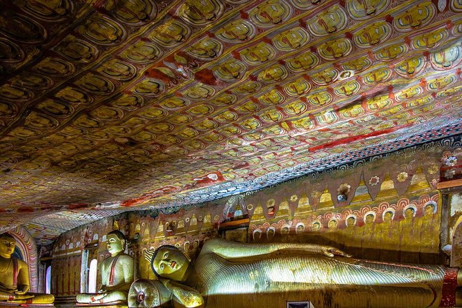 Private Day tour from Kandy to Sigiriya, Dambulla & Pidurangala - Stop 3: Pidurangala Rock Climb for Big Views (and Big Calves)