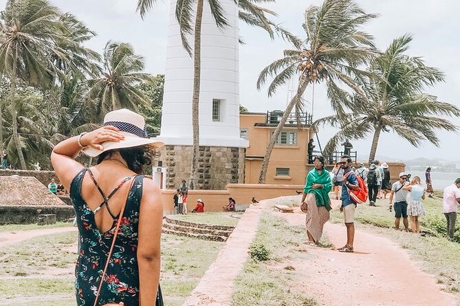 Private Galle Day Tour with Boat Safari & Tea Factory Visit - All Inclusive - Jewelry and mineral showroom stop: useful if you enjoy context