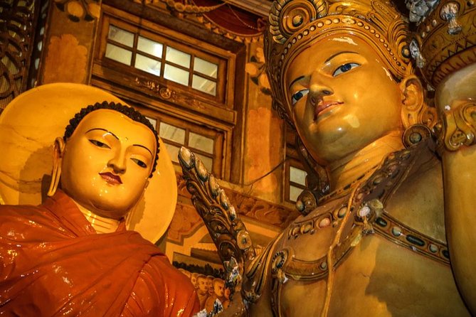 Private Half-Day Colombo City Tour - Jami Ul-Alfar Mosque and Gangaramaya Vihara Temple: One Faith to the Next