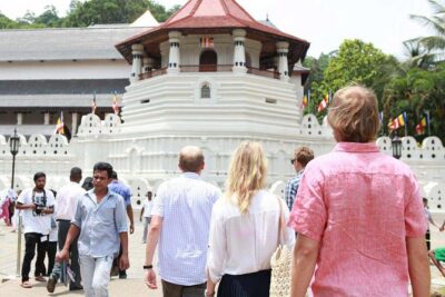 Private Kandy Tour by Air-Conditioned Car: Do it All in One Day - Price and what $80 buys you in the real world