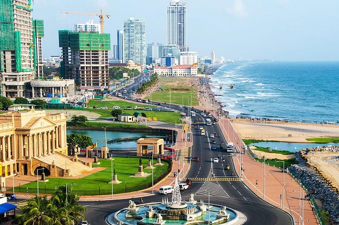 Private Night Tour in Colombo with Street Food Tasting - Key highlights at a glance