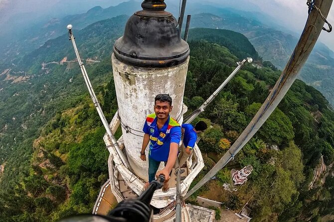 Private Sri Lanka Tour & Hike Experience to Ambuluwawa Tower - Climbing the 48-meter tower: the 360-degree moment you came for