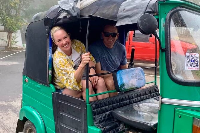 Private Sri Lanka Tour & Hike Experience to Ambuluwawa Tower - What to expect day-of: timing, comfort, and staying in the moment