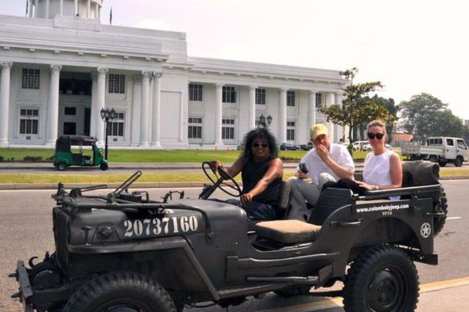 Private Tour of Colombo in a World War II Jeep - Key Things You’ll Notice Right Away
